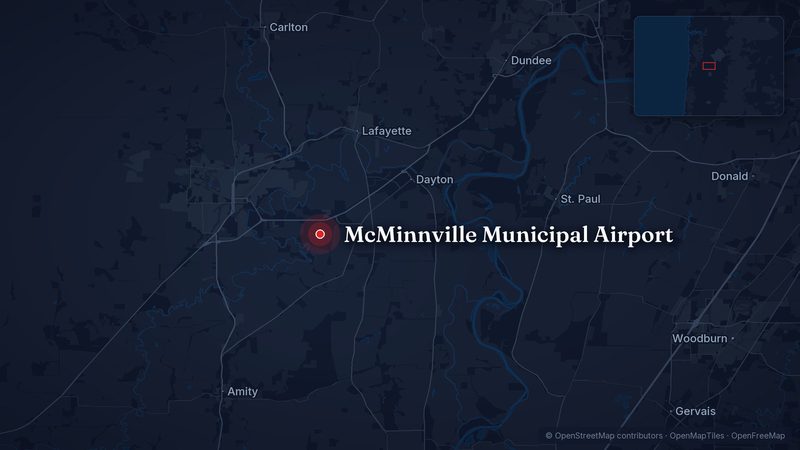Map showing McMinnville Municipal Airport